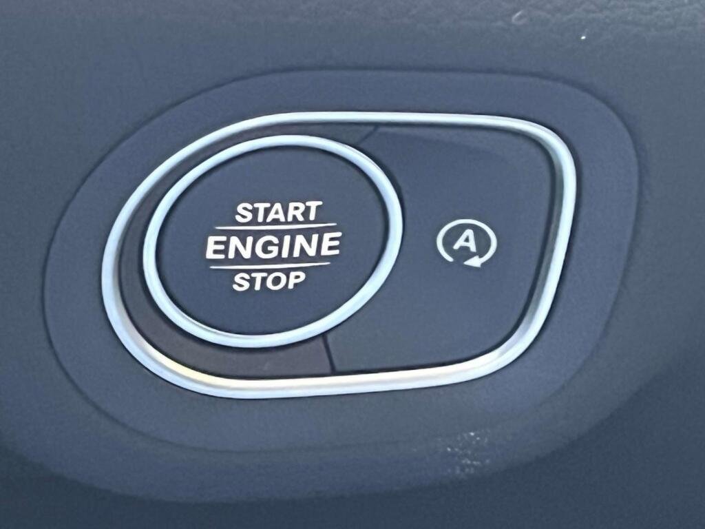 New 2026 2040/Black Mercedes-Benz GLE 350 image 30