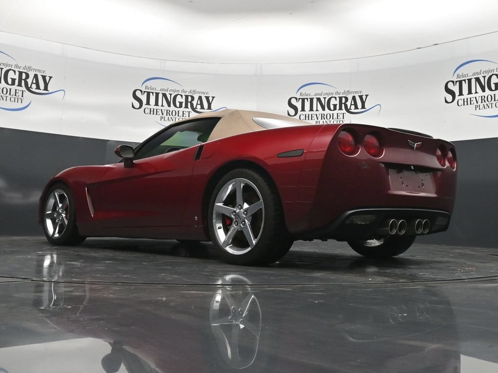 Used 2006 Monterey Red Met Tintcoat Chevrolet NA image 30