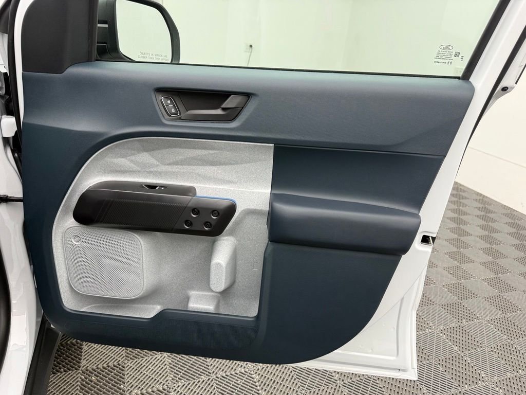 New 2026 White Ford XLT image 30