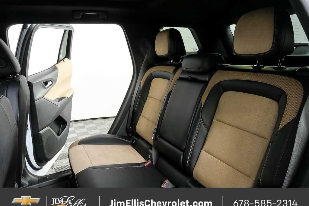 New 2026 Polar White Tricoat Chevrolet ACTIV image 20