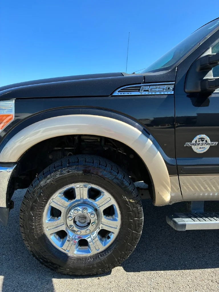 Used 2012 Tuxedo Black Metallic Ford Lariat image 9