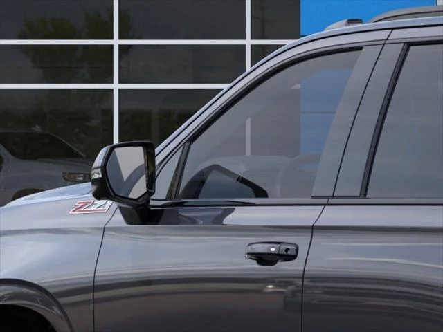 2026 Chevrolet Tahoe Z71 - Photo 12