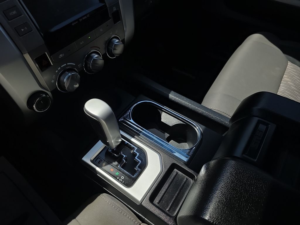 2019 Toyota Tundra SR5 - Photo 26