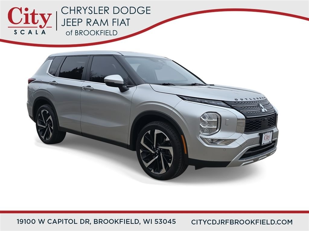2023 Mitsubishi Outlander SE