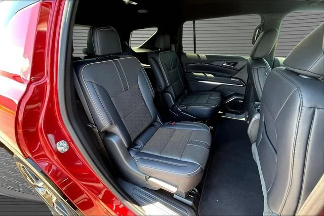 2026 Chevrolet Traverse High Country - Photo 10