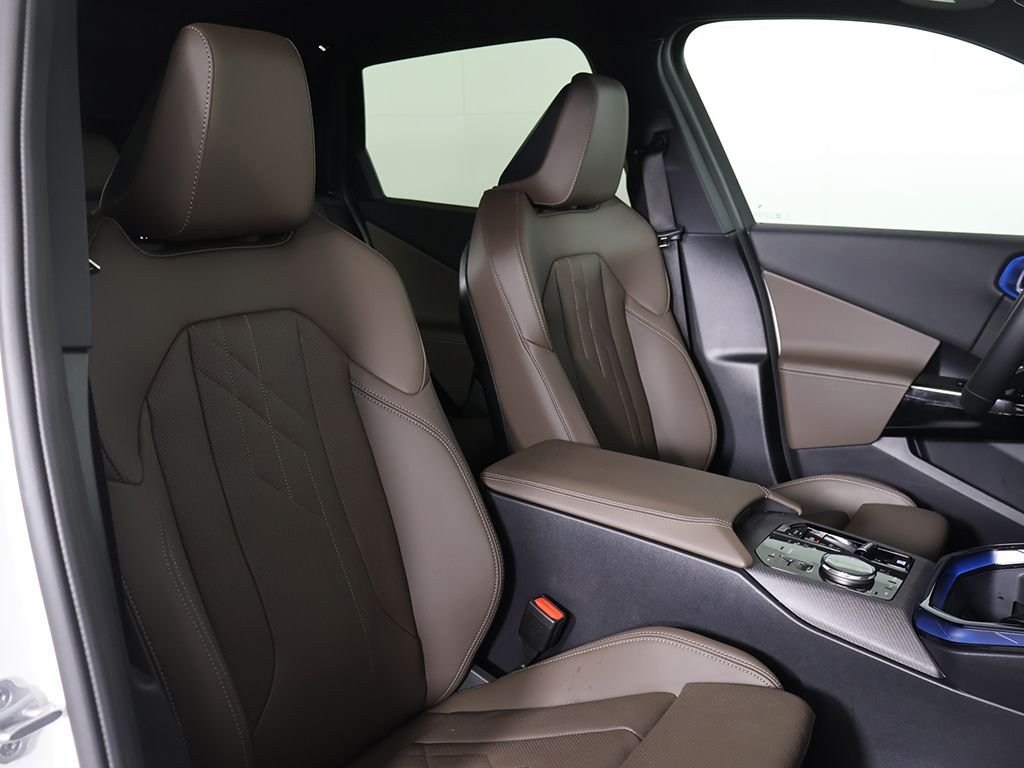 2026 BMW X3 M50 - Photo 30
