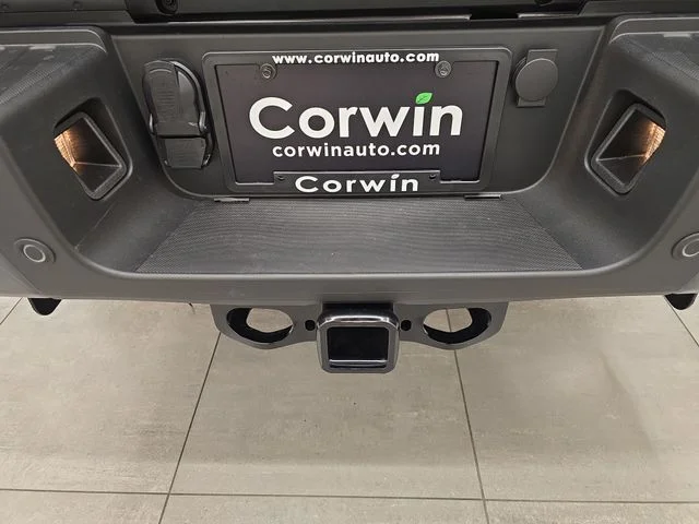 New 2026 Carbonized Gray Metallic Ford F-250® Lariat® image 17