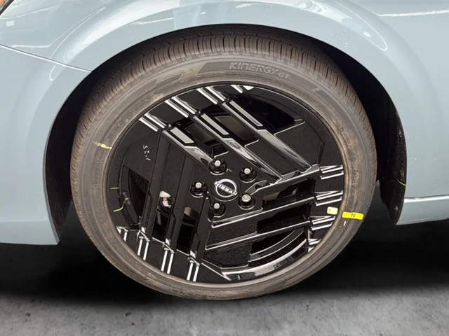 New 2026 Gray Nissan SR image 34
