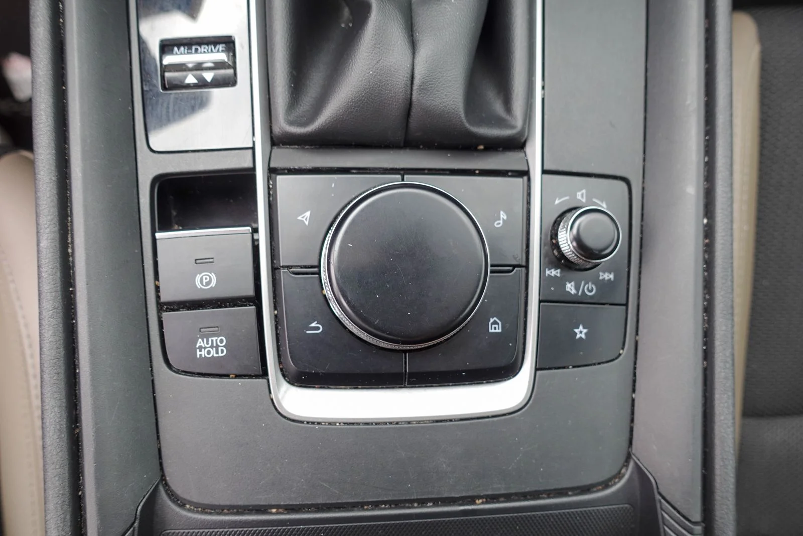 Certified Used 2025 Ingot Blue Metallic Mazda 2.5 S Premium Package image 25