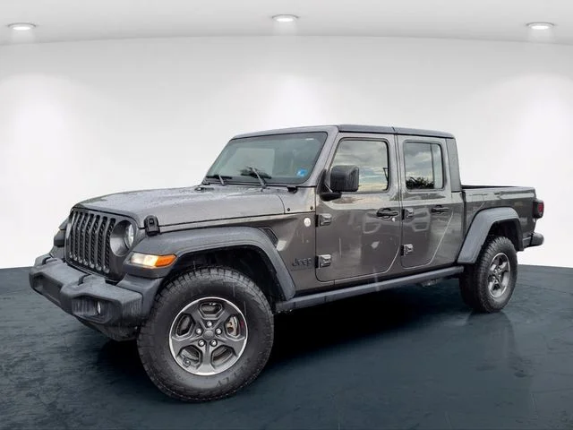 Used 2020 Gray Jeep Sport image 2