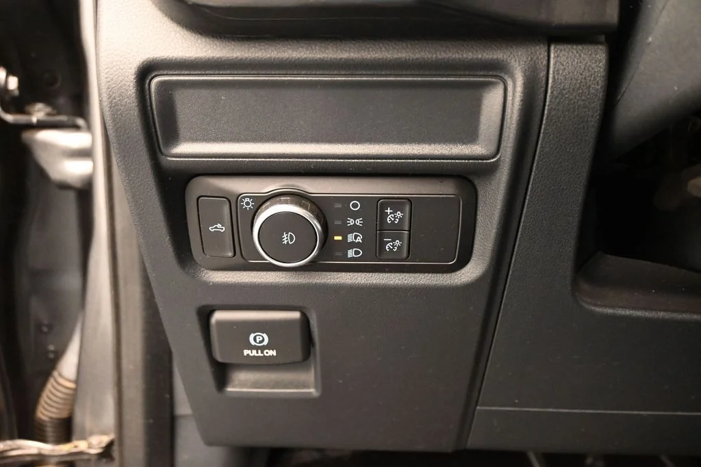 Used 2021 Gray Ford XL image 12