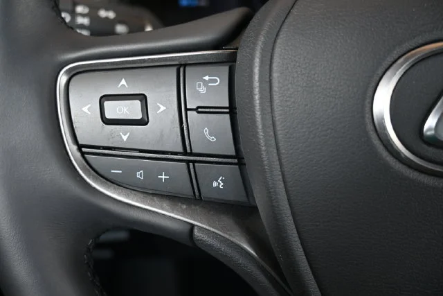 Certified Used 2026 ULTRA WHITE Lexus 300h Premium image 26