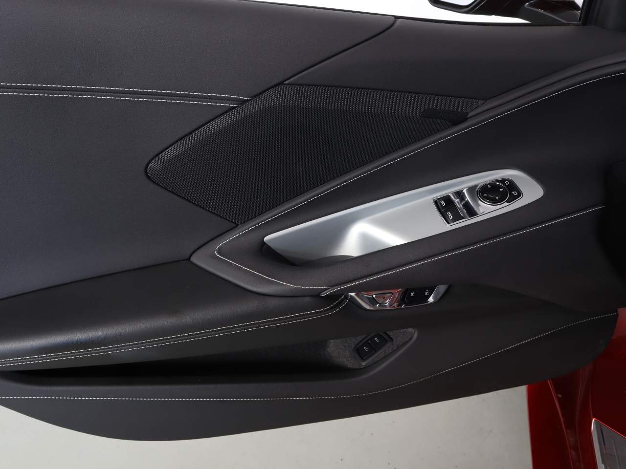 Used 2024 Red Mist Metallic Tintcoat Chevrolet Stingray image 17