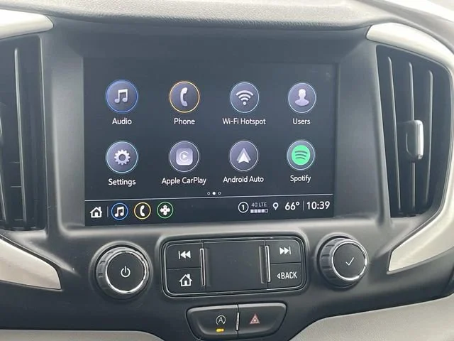 2024 GMC Terrain SLT - Photo 17