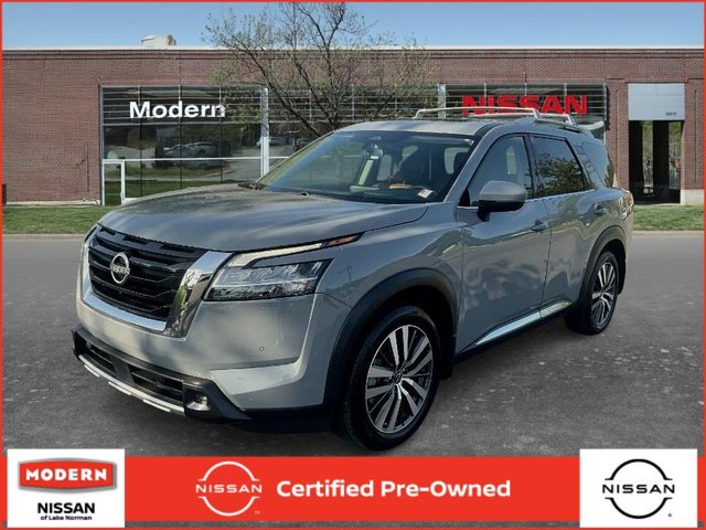 2022 Nissan Pathfinder Platinum