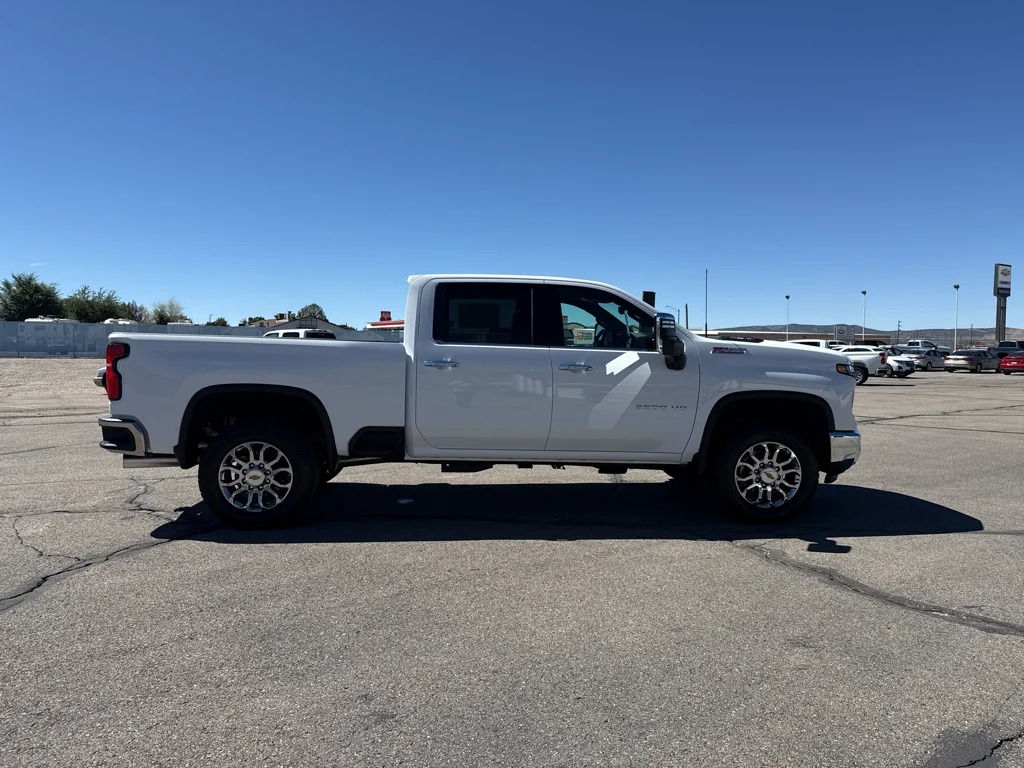 New 2026 Summit White Chevrolet LTZ image 7