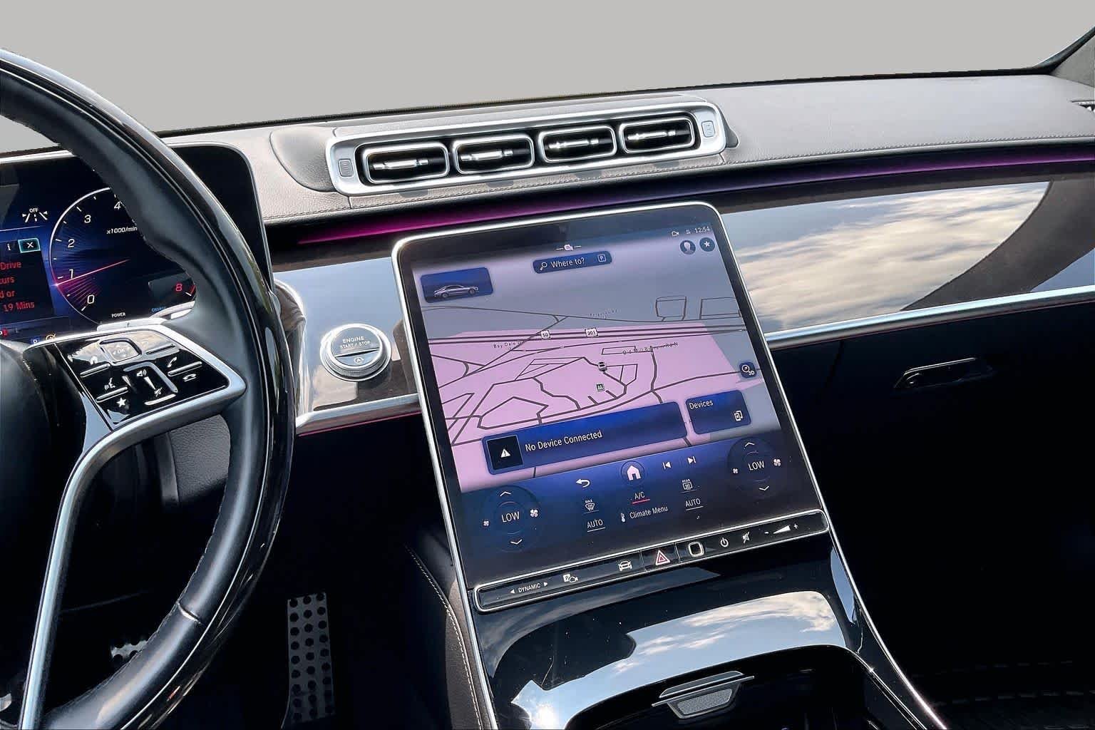 Used 2025 Obsidian Black Metallic Mercedes-Benz S 580 image 6