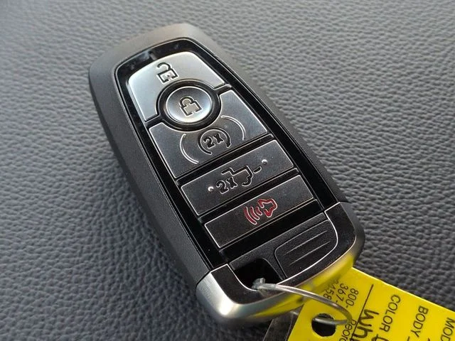 New 2026 Oxford White Ford Tremor® image 29