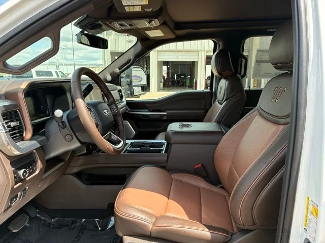 New 2026 Star White Metallic Tri-Coat Ford King Ranch image 7