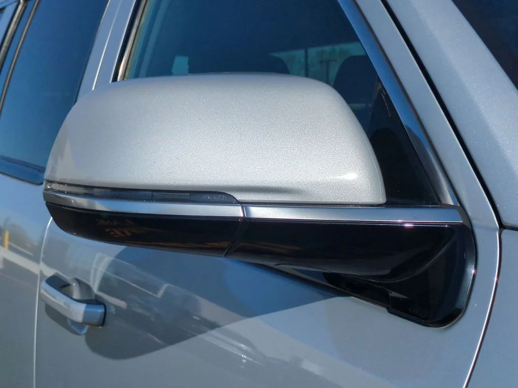 Used 2022 Silver Jeep Series I image 12