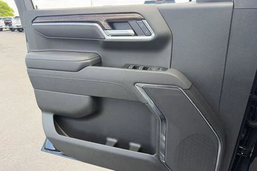 New 2026 Onyx Black GMC SLE image 16