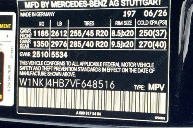 New 2027 Obsidian Black Metallic Mercedes-Benz GLC 300 image 60