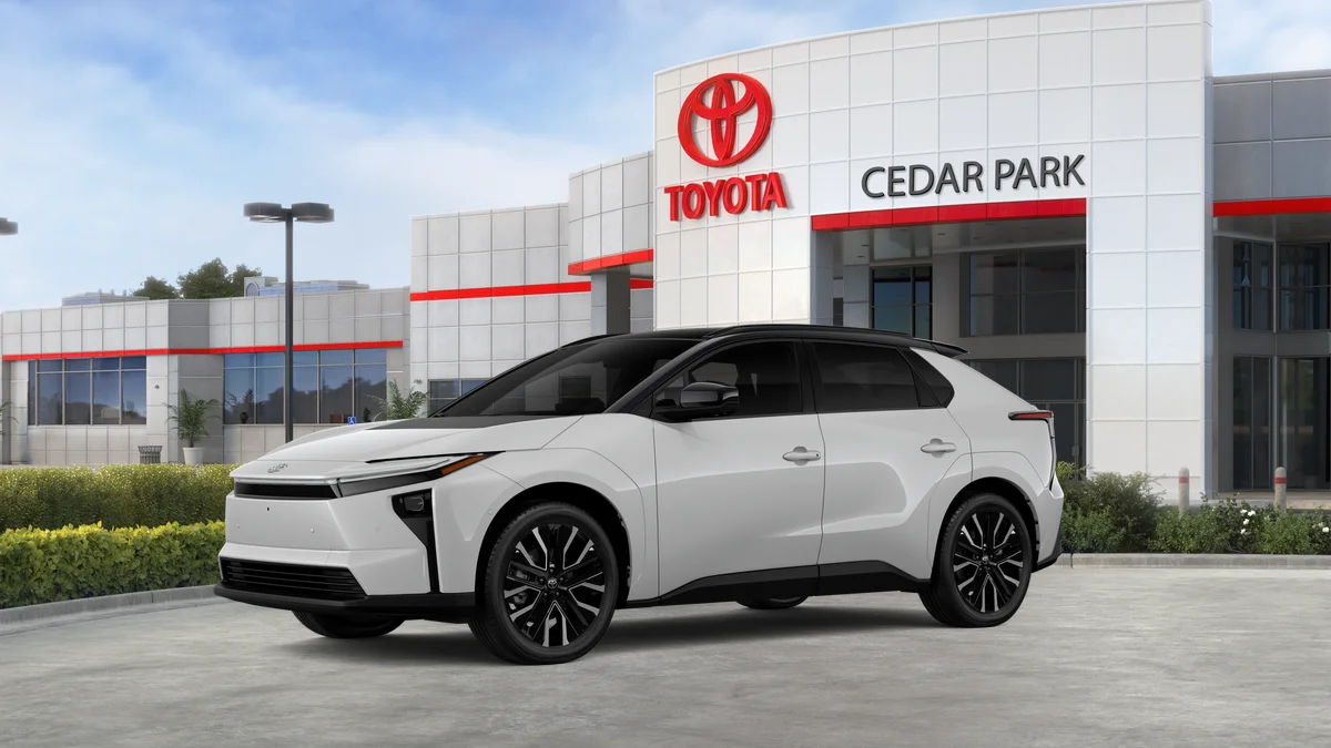 New 2026 Wind Chill Pearl with Midnight Black Metallic roof Toyota Limited image 56