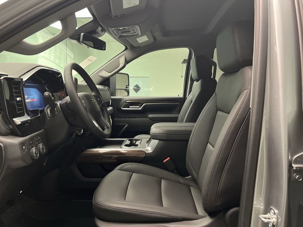 2026 Chevrolet Silverado 2500 HD LT - Photo 11