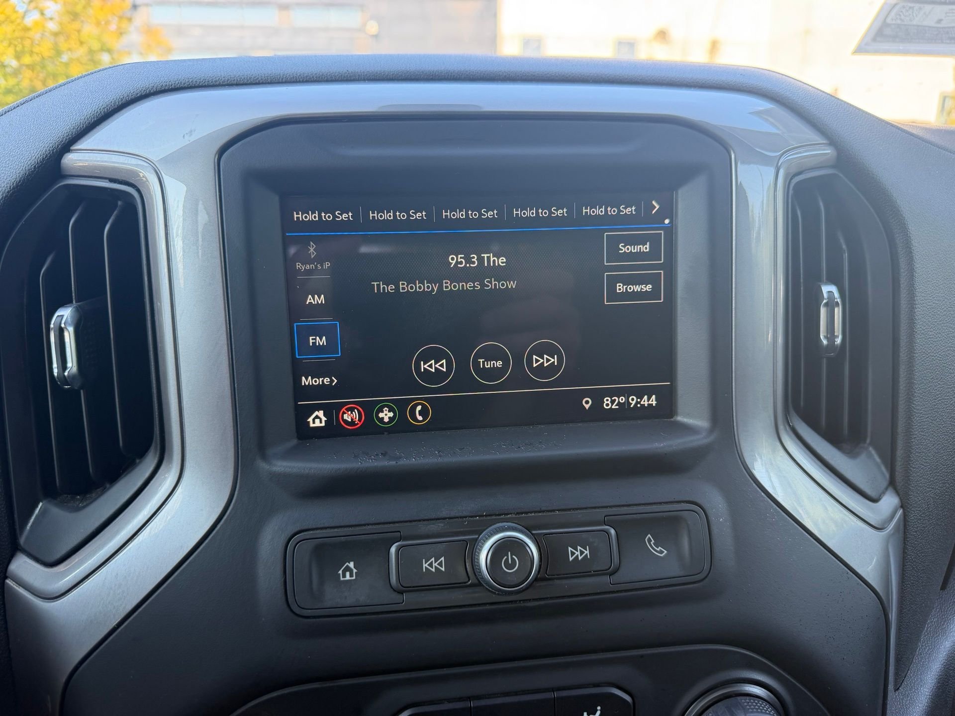 Used 2019 White Chevrolet Custom image 15