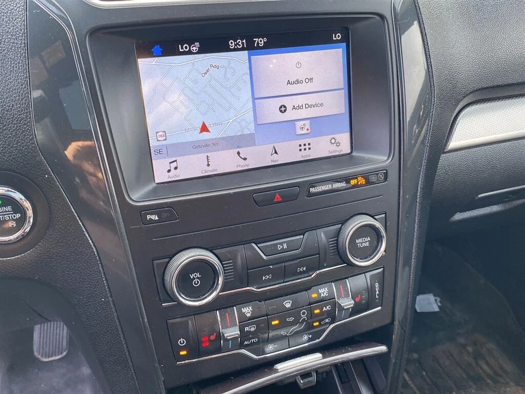 Used 2019 Agate Black Ford XLT image 4