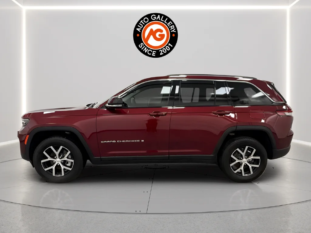 Used 2024 Red Jeep Limited image 6