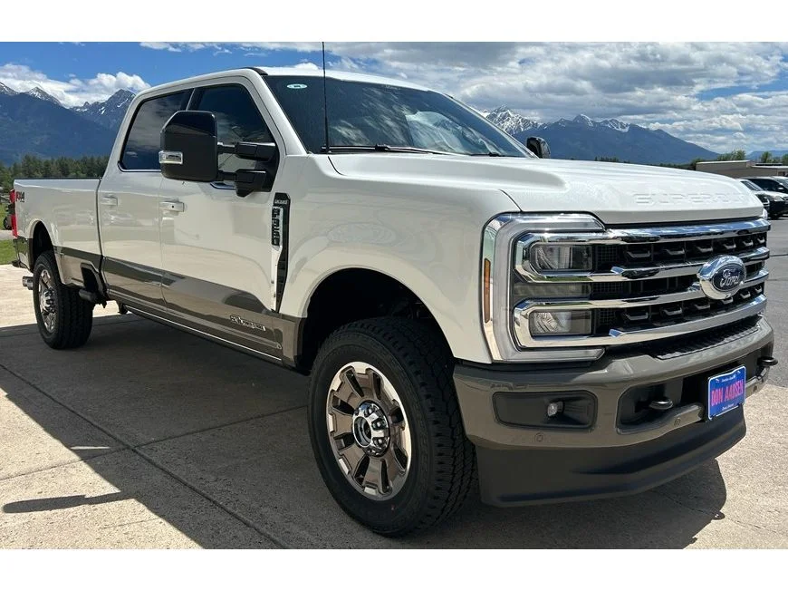 New 2026 Star White Metallic Tri-Coat Ford F-350® King Ranch® image 1