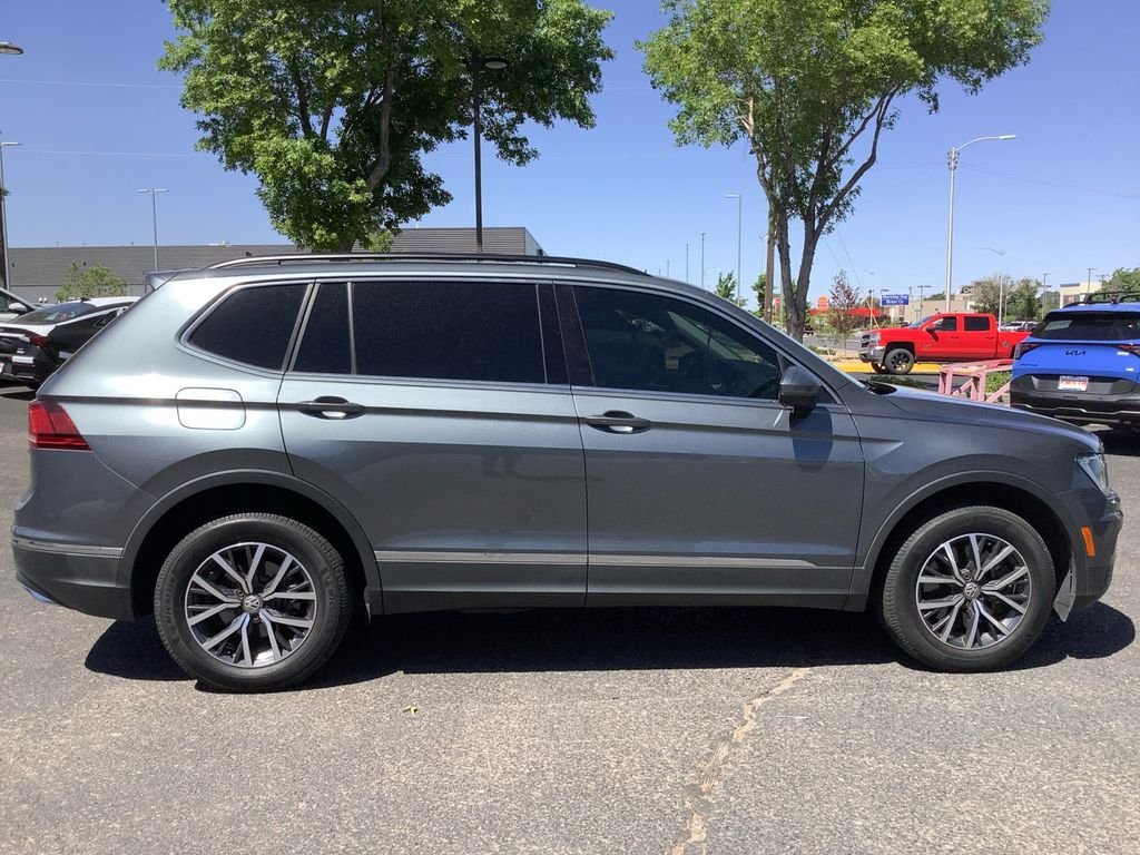 Used 2020  Volkswagen 2.0T SE image 24