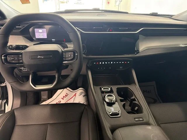 Used 2026 Silver Jeep Limited image 16