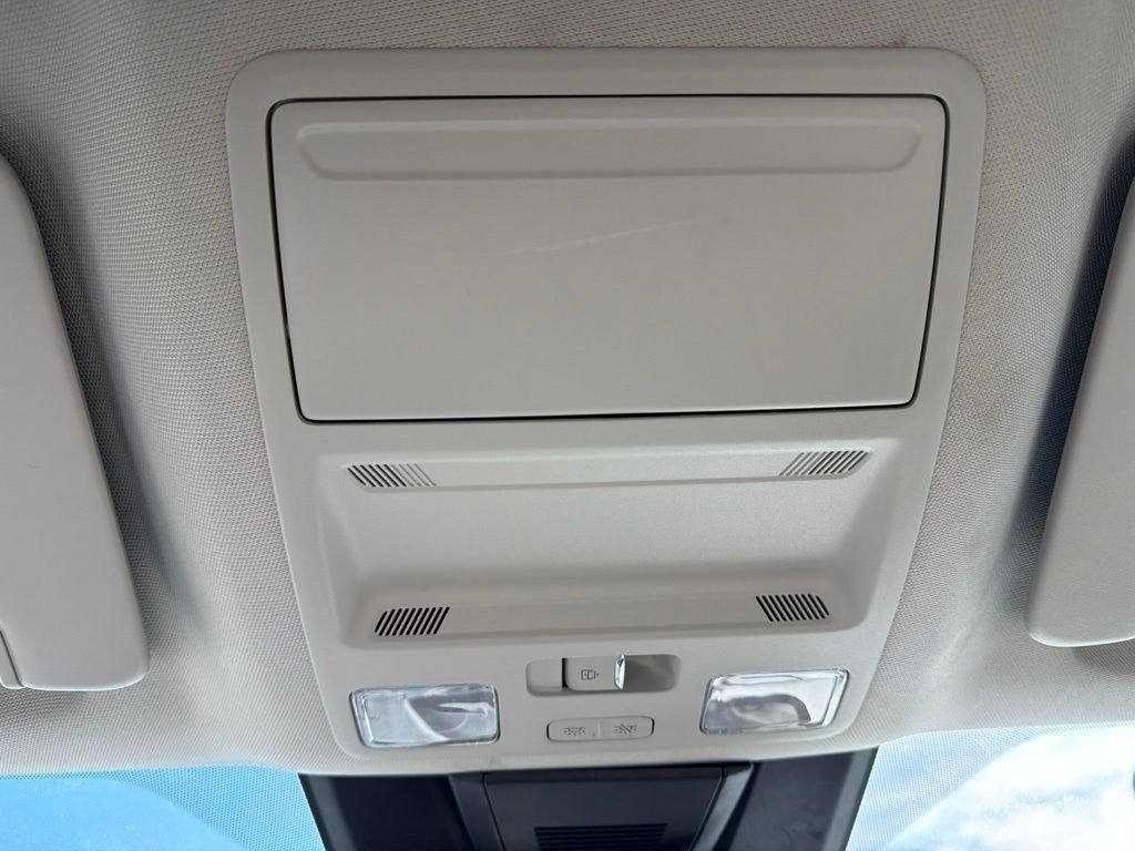 Used 2024 Blue Ford Lariat image 33