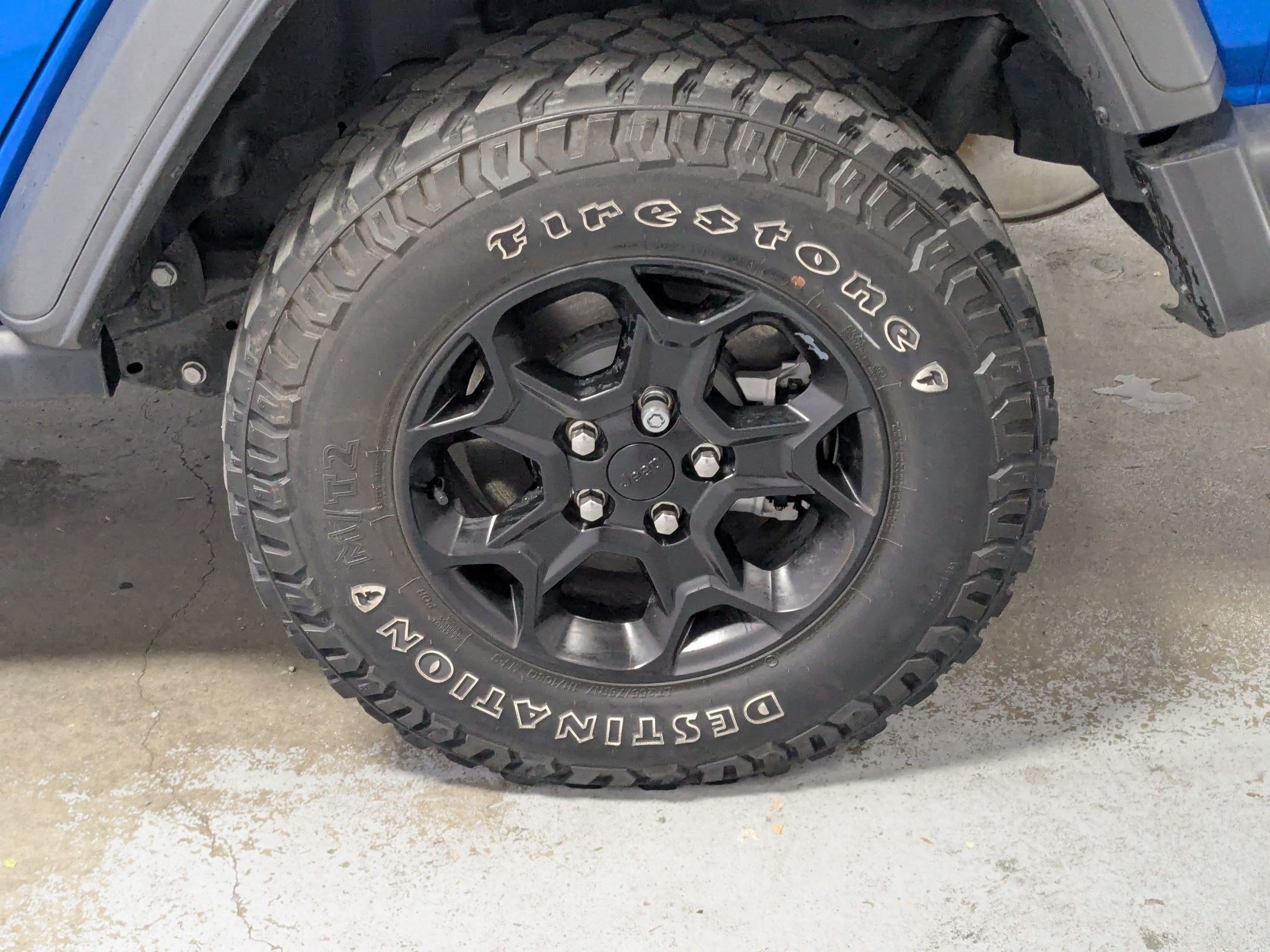 Used 2023 Hydro Blue Pearlcoat Jeep Willys image 22