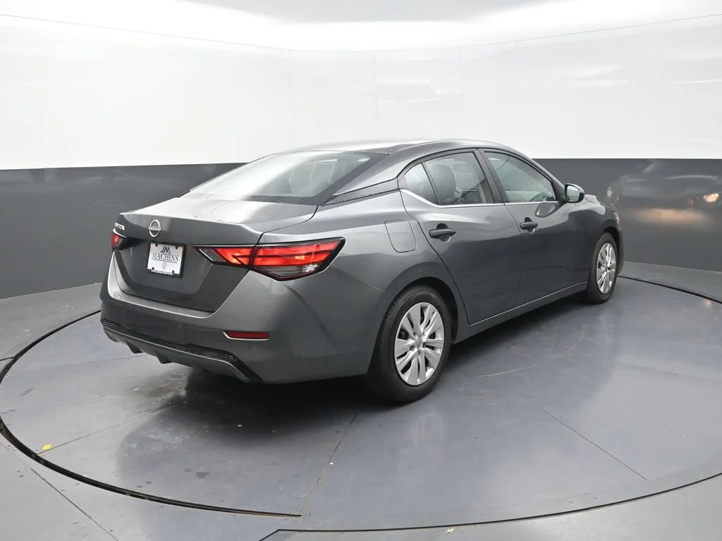 Used 2024 Gray Nissan S image 10