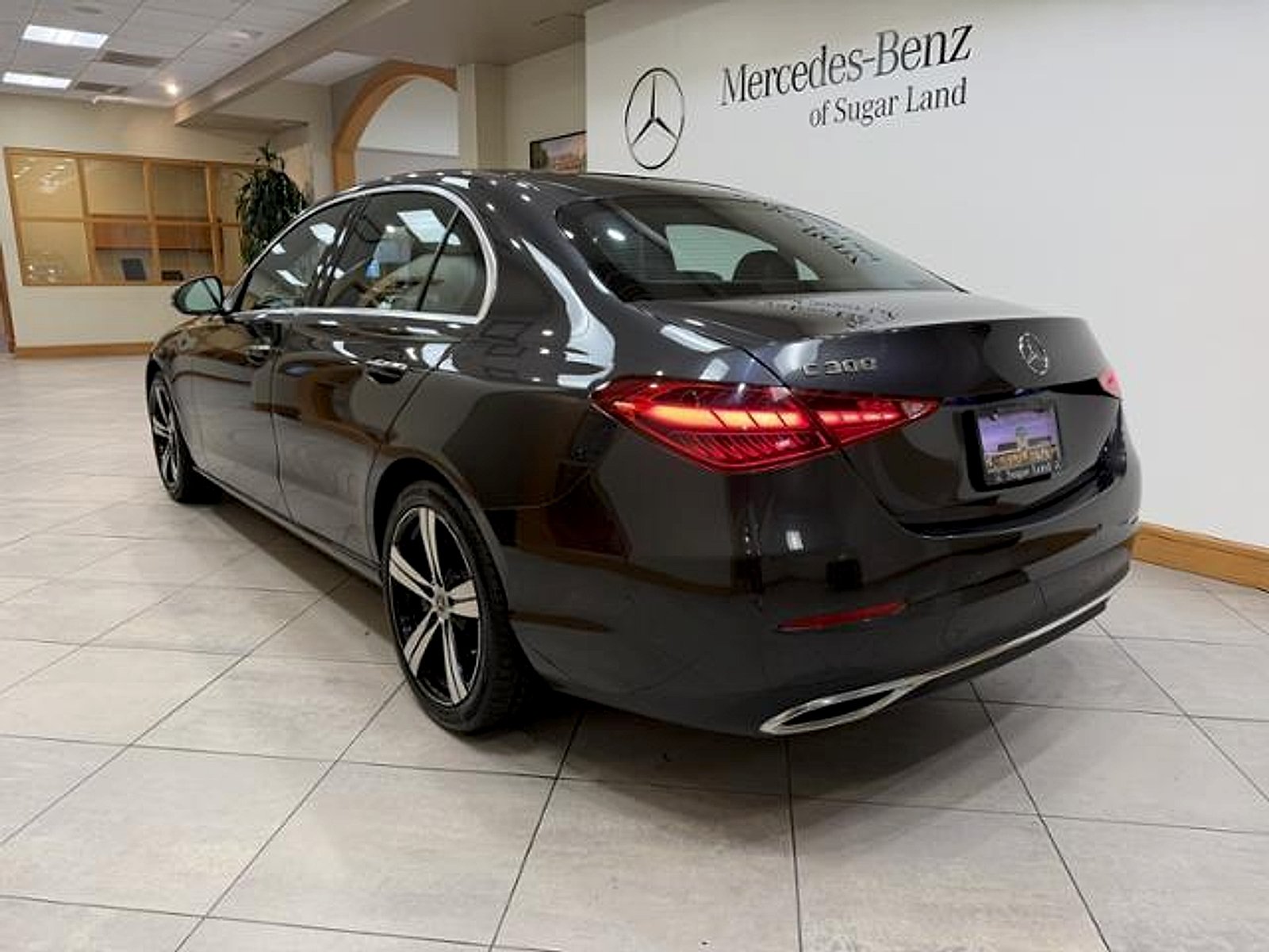 Used 2025 Graphite Grey Metallic Mercedes-Benz  image 3