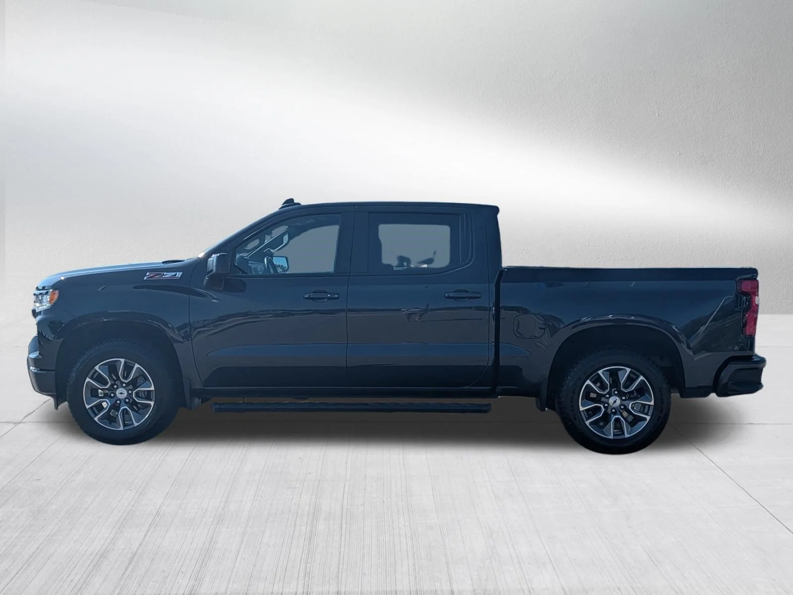 Used 2024 Dark Ash Metallic Chevrolet RST image 4