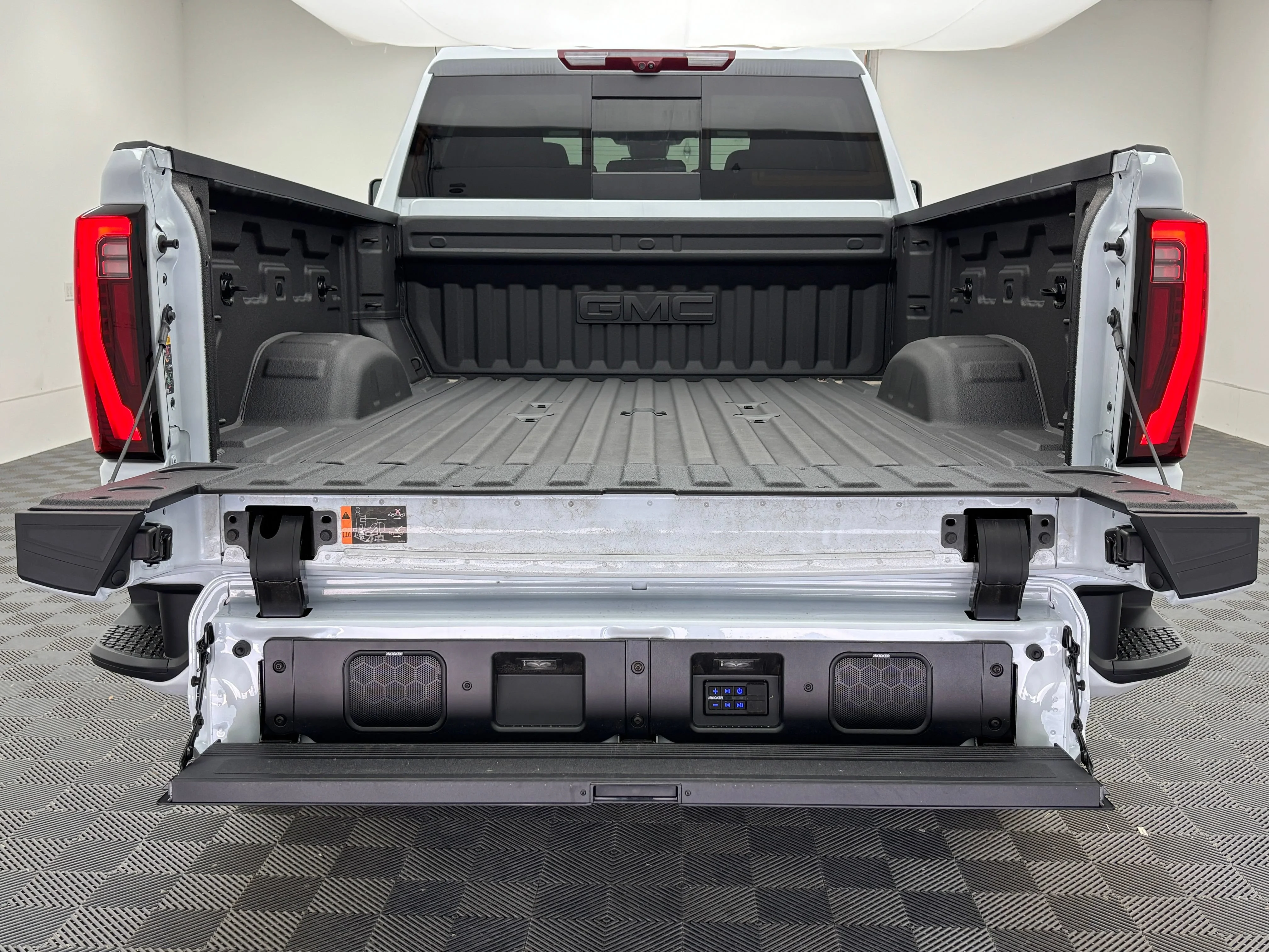 New 2026 Glacier White Tricoat GMC Denali image 12