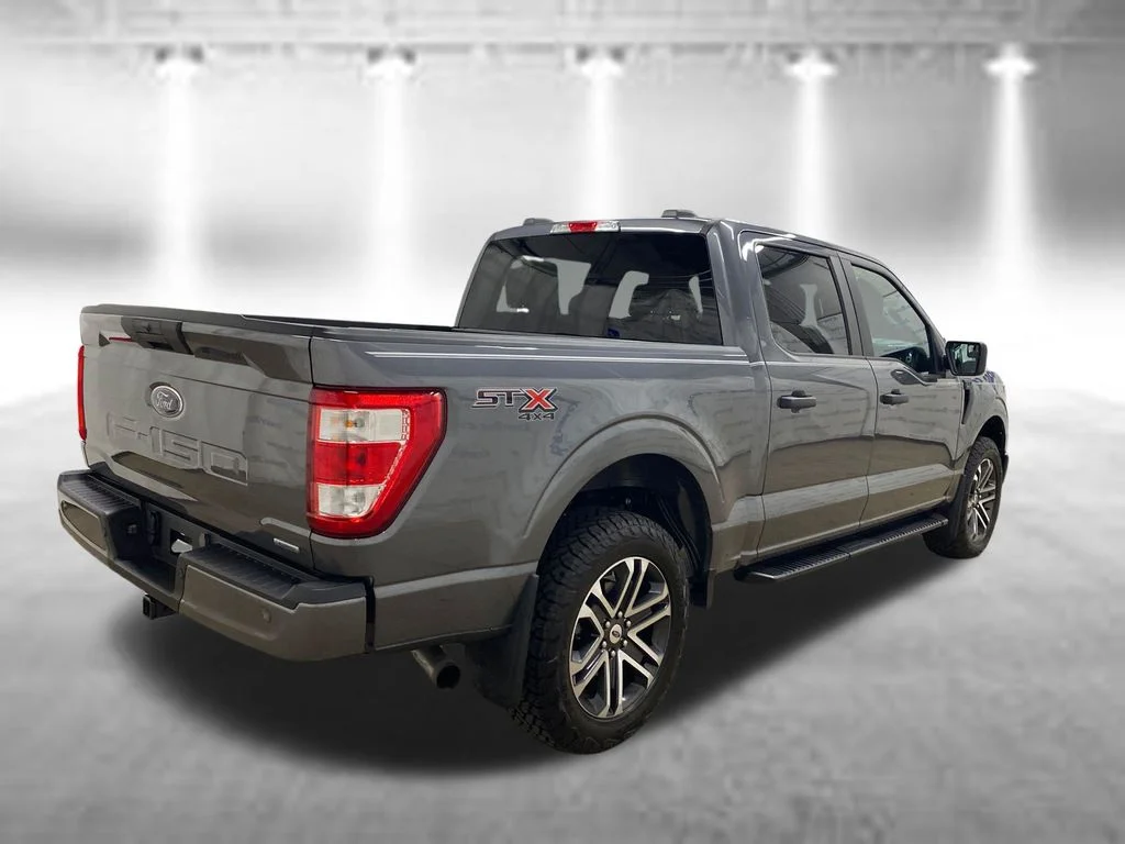 Used 2023 Gray Ford XL image 8
