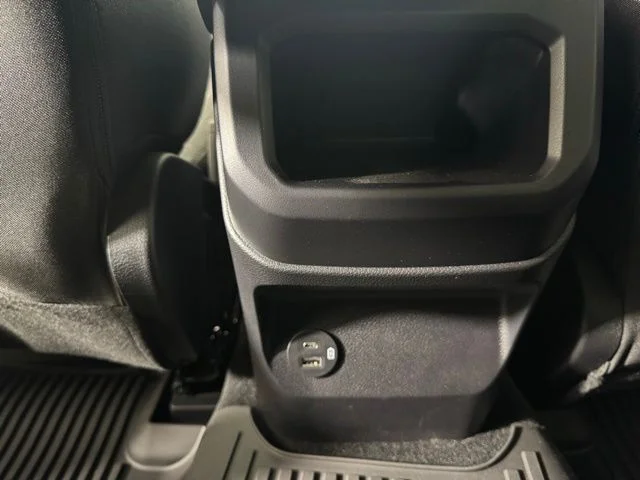 New 2026 Avalanche Ford XLT image 12