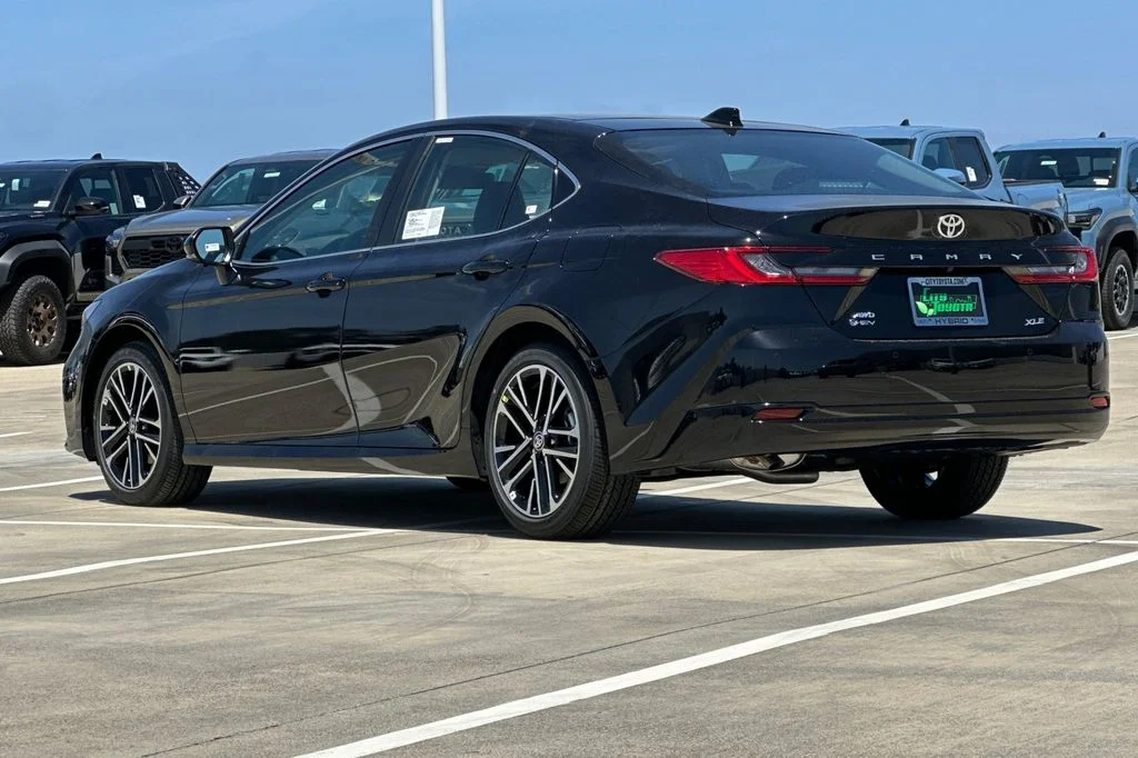 New 2026 Midnight Black Metallic Toyota  XLE AWD image 6