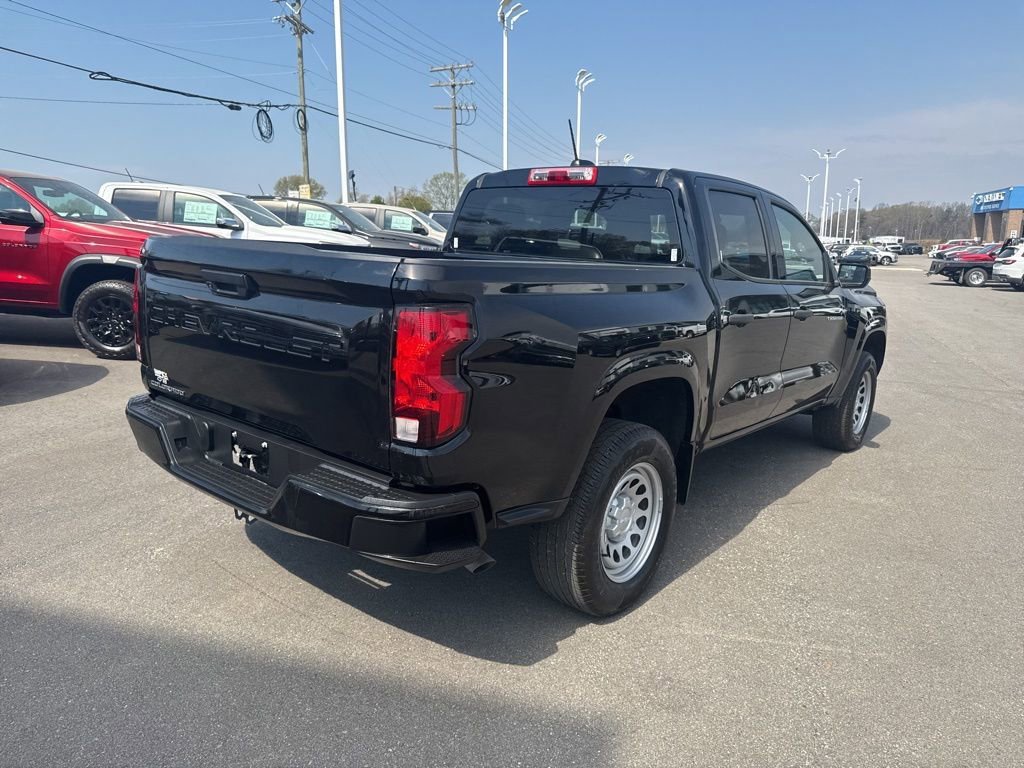 View vehicle photo 5