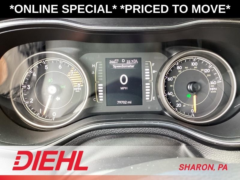 Used 2020 Black Jeep Latitude Plus image 35