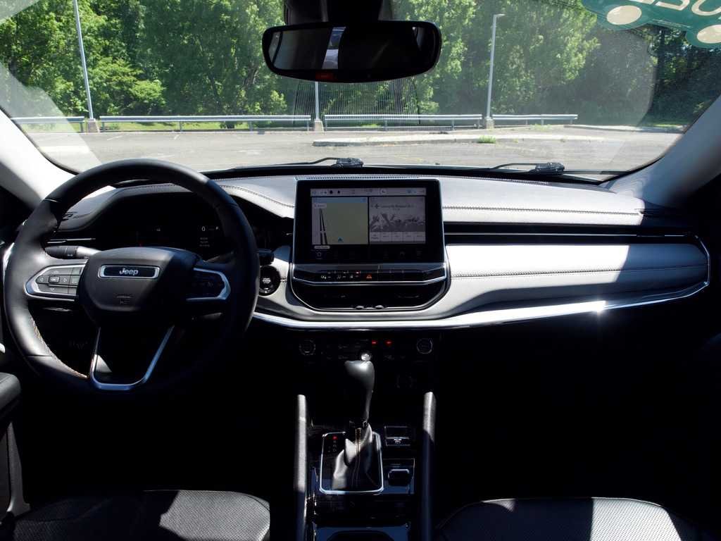2022 Jeep Compass Limited - Photo 26