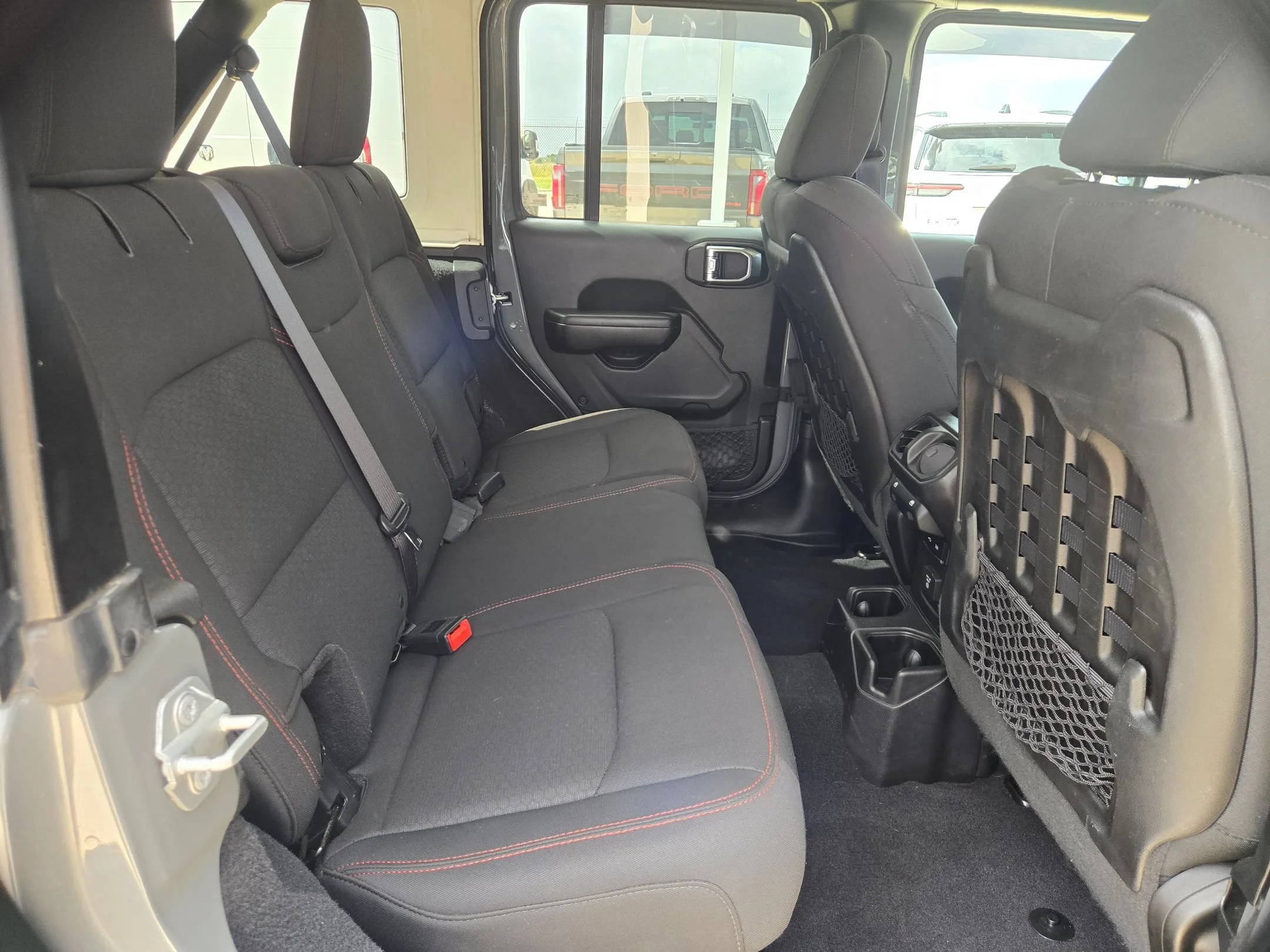 Used 2018 Gray Jeep Unlimited Rubicon image 22