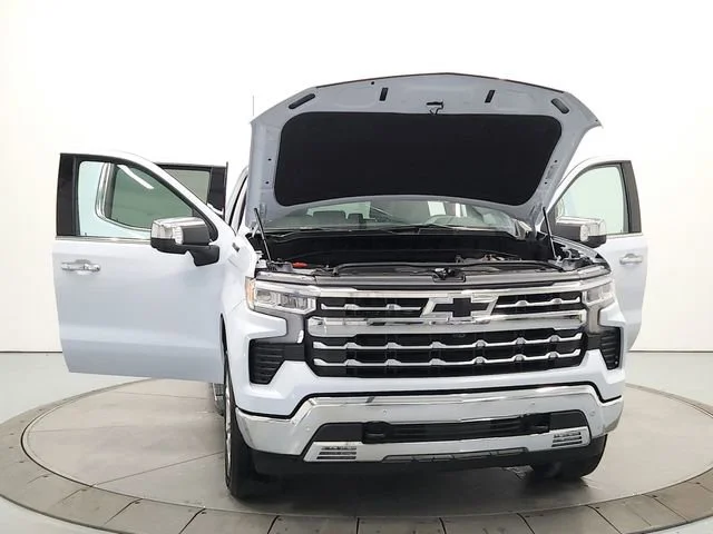 New 2026 Polar White Tricoat Chevrolet LTZ image 10