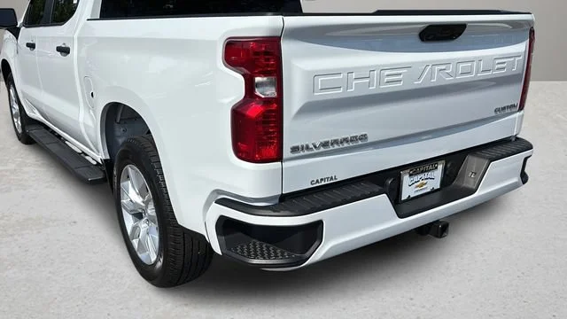 Used 2025 Summit White Chevrolet Custom image 34