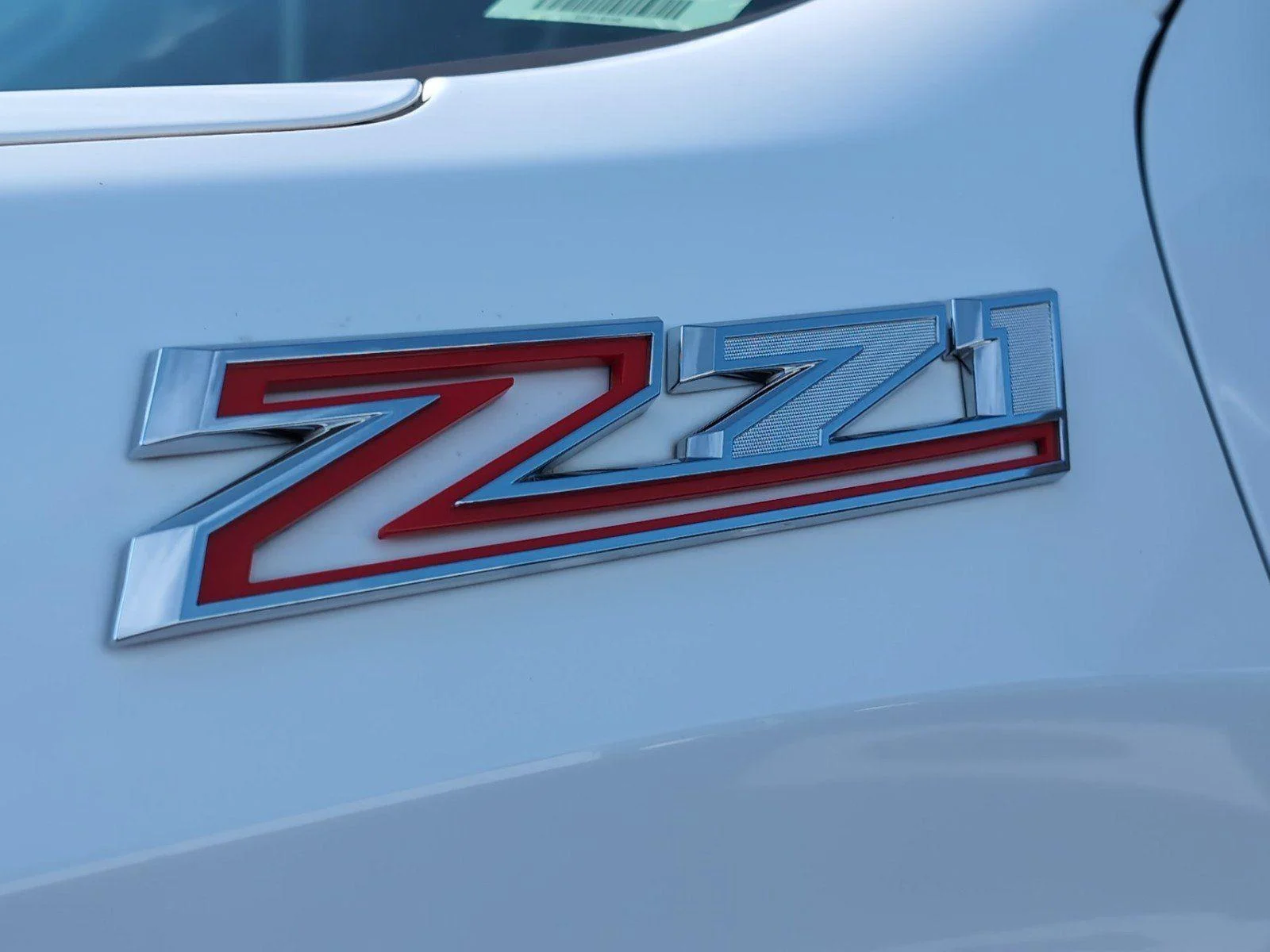 Used 2021 SUMMIT WHITE Chevrolet LT Trail Boss image 11
